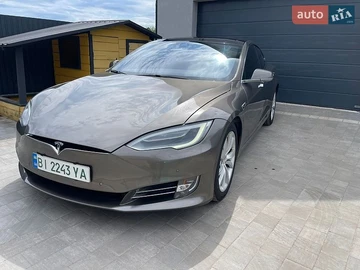 Авто Tesla Model S 2016 № 8784701