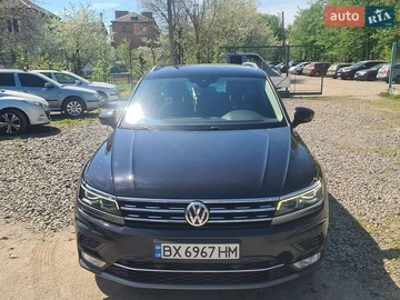Авто Volkswagen Tiguan 2017 № 8784714