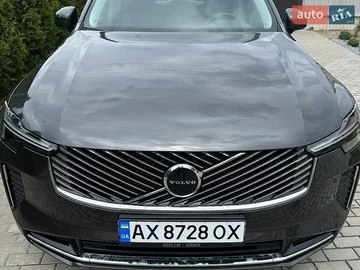 Авто Volvo Xc90 2025 № 8784852