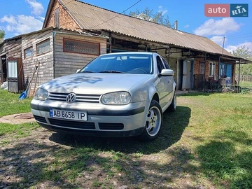 Авто Volkswagen Golf 2000 № 8784862