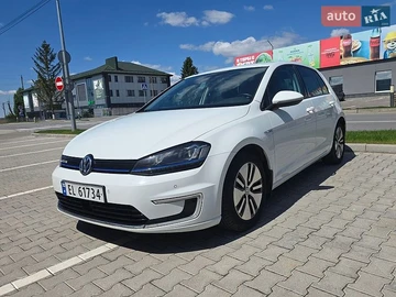 Авто Volkswagen E-Golf 2015 № 8784909