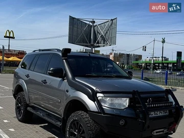 Авто Mitsubishi Pajero Sport 2014 № 8785092