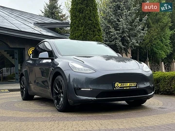Авто Tesla Model Y 2021 № 8785108