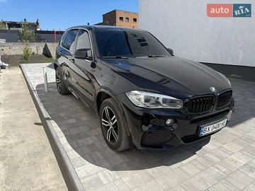 Авто BMW X5 2017 № 8785110