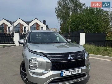 Авто Mitsubishi Outlander 2022 № 8785119