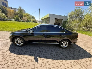 Авто Volkswagen Passat 2019 № 8785124