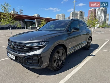 Авто Volkswagen Touareg 2025 № 8785269