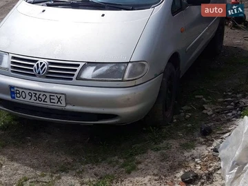 Авто Volkswagen Sharan 1999 № 8785280