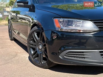 Авто Volkswagen Jetta 2013 № 8785520