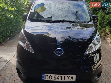 Авто Nissan E-Nv200 2015 № 8785542