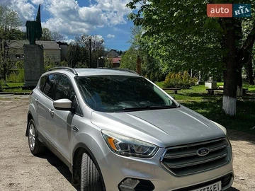 Авто Ford Escape 2016 № 8785544