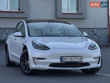 Авто Tesla Model 3 2021 № 8785740