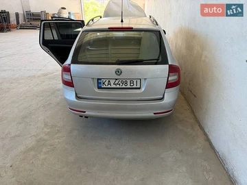 Авто Skoda Octavia 2010 № 8785954