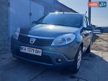 Авто Dacia Sandero 2010 № 8785972