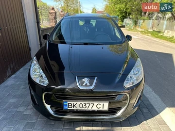 Авто Peugeot 308 2011 № 8786004
