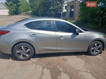 Авто Mazda 3 2015 № 8786294