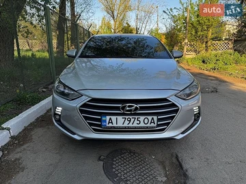 Авто Hyundai Avante 2016 № 8786303