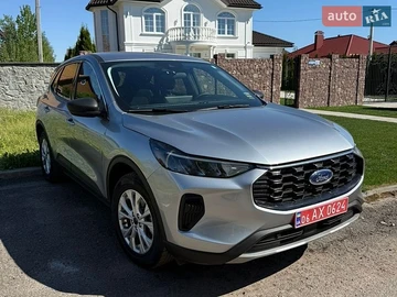 Авто Ford Escape 2024 № 8786528