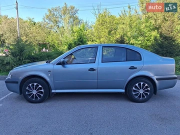Авто Skoda Octavia 2002 № 8786775