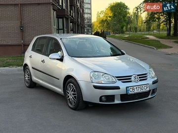 Авто Volkswagen Golf 2004 № 8786788