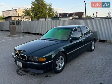 Авто BMW 7 Series 1999 № 8786799