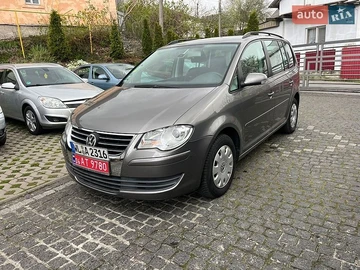 Авто Volkswagen Touran 2007 № 8786878