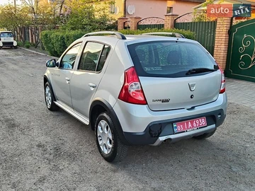 Авто Dacia Sandero Stepway 2010 № 8786888