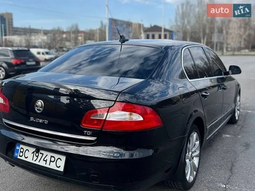 Авто Skoda Superb 2009 № 8786893