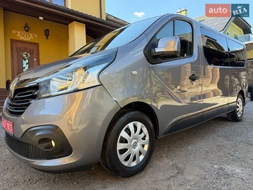 Авто Renault Trafic 2017 № 8787001