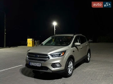 Авто Ford Escape 2017 № 8787147
