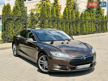 Авто Tesla Model S 2013 № 8787172