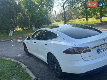 Авто Tesla Model S 2014 № 8787192