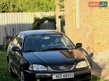 Авто Toyota Avensis 2002 № 8787262