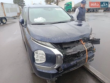 Авто Mitsubishi Outlander 2025 № 8787284