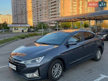 Авто Hyundai Elantra 2019 № 8787462