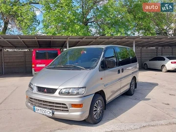 Авто Mitsubishi L 400 2000 № 8787494