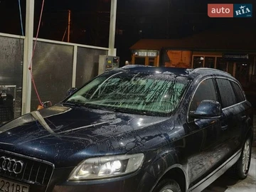 Авто Audi Q7 2009 № 8787510