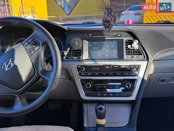 Авто Hyundai Sonata 2016 № 8787534