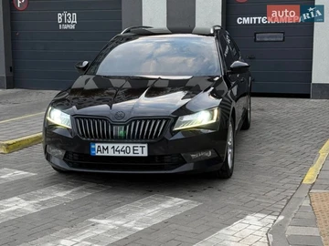 Авто Skoda Superb 2017 № 8787655