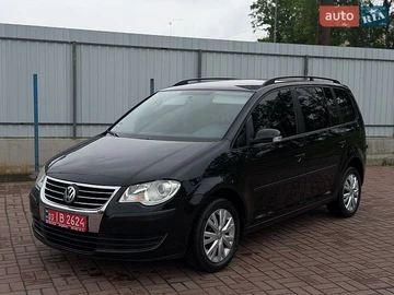 Авто Volkswagen Touran 2008 № 8787896