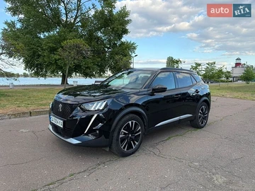 Авто Peugeot E-2008 2020 № 8788435