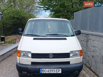 Авто Volkswagen Transporter 2000 № 8788992
