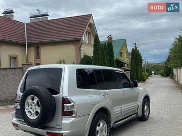 Авто Mitsubishi Pajero Wagon 2001 № 8788996