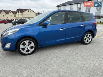 Авто Renault Grand Scenic 2010 № 8789271