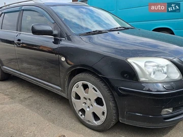 Авто Toyota Avensis 2003 № 8789283