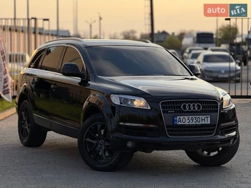 Авто Audi Q7 2006 № 8789486