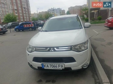 Авто Mitsubishi Outlander 2013 № 8789521