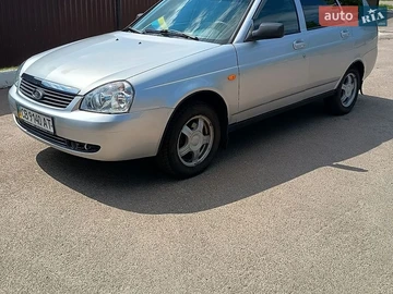 Авто ВАЗ 2171 Priora 2011 № 8789701