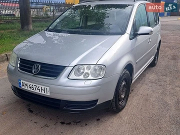 Авто Volkswagen Touran 2006 № 8789730