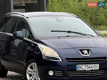 Авто Peugeot 5008 2010 № 8789770